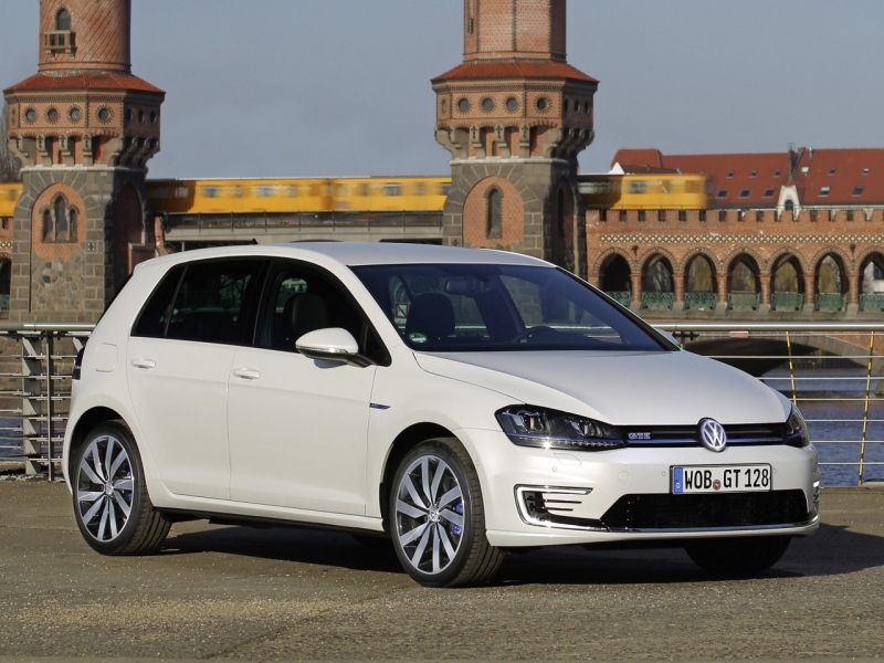 volkswagen_golf_gte