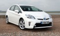 12_prius_3gen_04