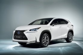 lexus_nx_300h_11