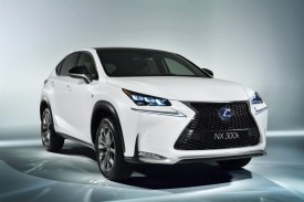 lexus_nx_300h_13