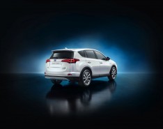 toyota_rav4_hybrid_r3_4_final