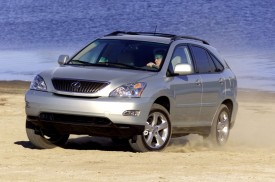 2006_Lexus_RX_330_21