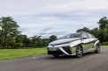 Lustrzana Toyota Mirai © Toyota UK