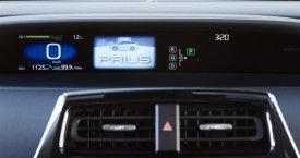 Prius_INT_17