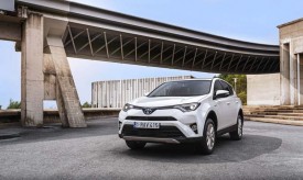 RAV4_Hybrid_35_Sept2015