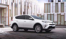 RAV4_Hybrid_39_Sept2015