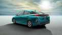 2017_Toyota_Prius_Prime_02
