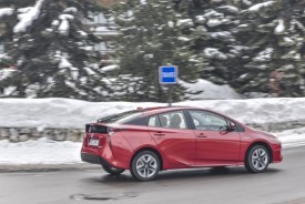 toyota_prius_hybrid_red_6173