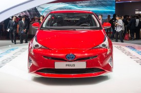 new_prius_foto_toyota_global_2