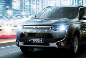 Mitsubishi Outlander przekracza granice od 15 lat