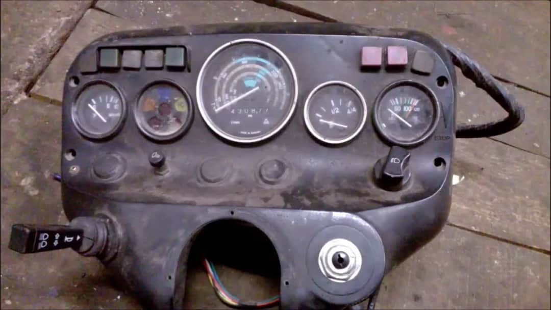 Wiązka elektryczna Zetor 7211 - jak uniknąć kosztownych napraw?