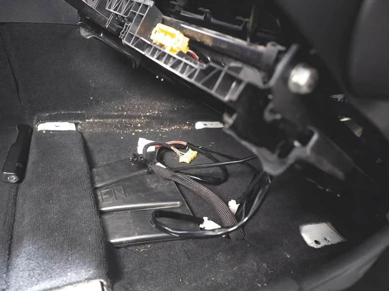 Dlaczego w volvo v40 nie działa podgrzewanie foteli? Sprawdź przyczyny